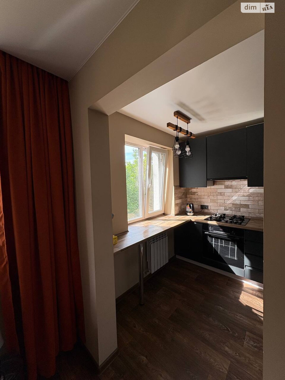 Продажа трехкомнатной квартиры в Днепре, на просп. Хмельницкого Богдана 4В, район Проспект Поля фото 1