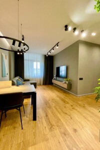 Продажа трехкомнатной квартиры в Днепре, на ул. Кулишивська 18, район Проспект Поля фото 2