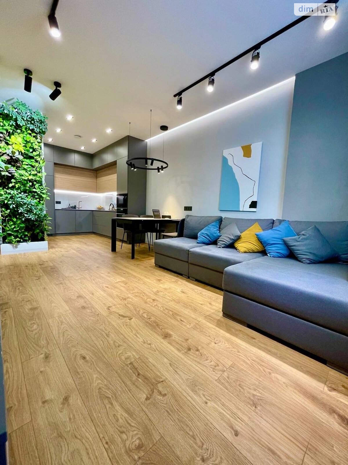 Продажа трехкомнатной квартиры в Днепре, на ул. Кулишивська 18, район Проспект Поля фото 1