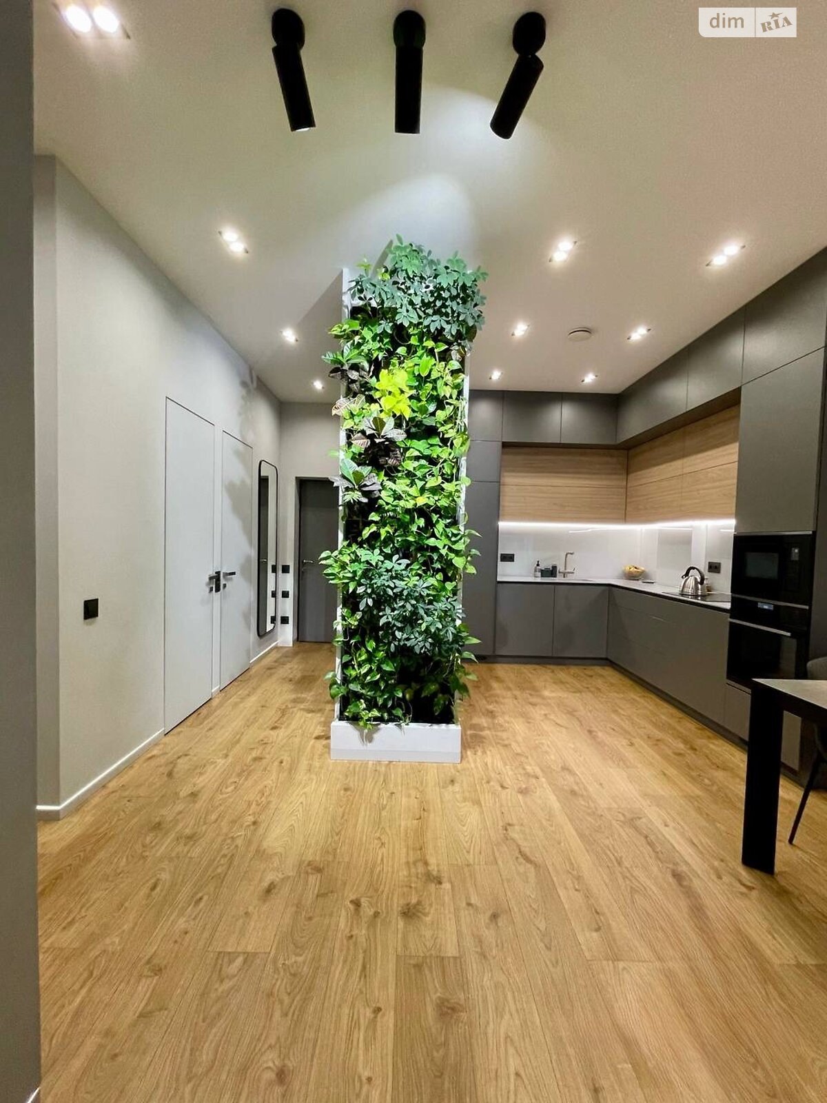 Продажа трехкомнатной квартиры в Днепре, на ул. Кулишивська 18, район Проспект Поля фото 1