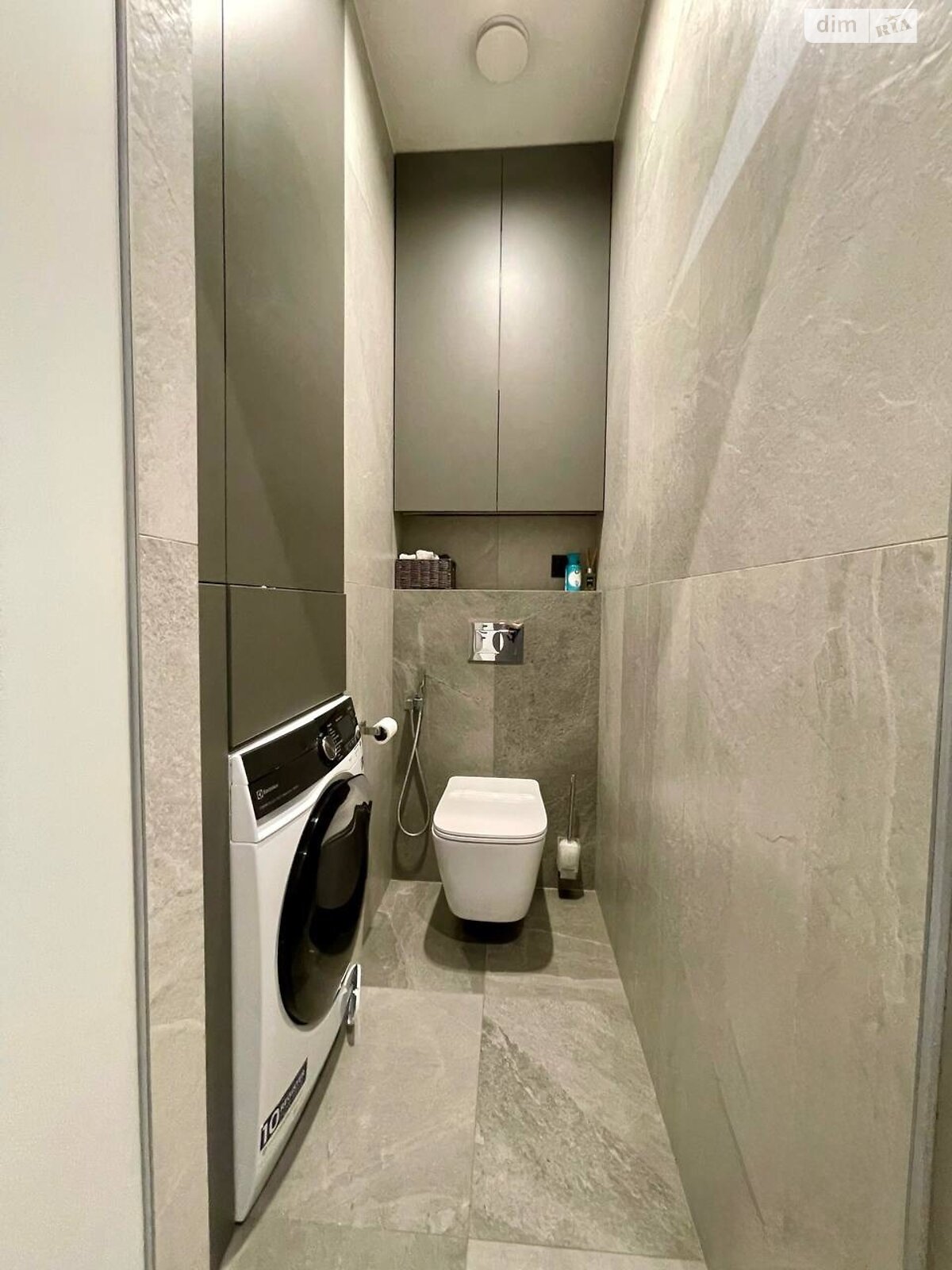 Продажа трехкомнатной квартиры в Днепре, на ул. Кулишивська 18, район Проспект Поля фото 1