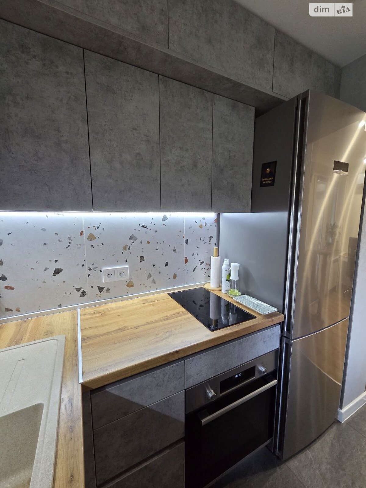 Продажа трехкомнатной квартиры в Днепре, на ул. Александра Щербакова, район Проспект Поля фото 1