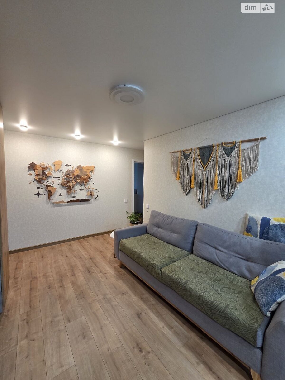 Продажа трехкомнатной квартиры в Днепре, на ул. Александра Щербакова, район Проспект Поля фото 1