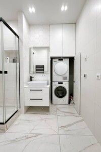 Продажа трехкомнатной квартиры в Днепре, на просп. Поля Александра 16, район Проспект Поля фото 2