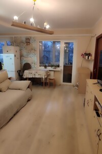 Продаж двокімнатної квартири в Дніпрі, на просп. Поля Олександра 115, район Проспект Поля фото 2