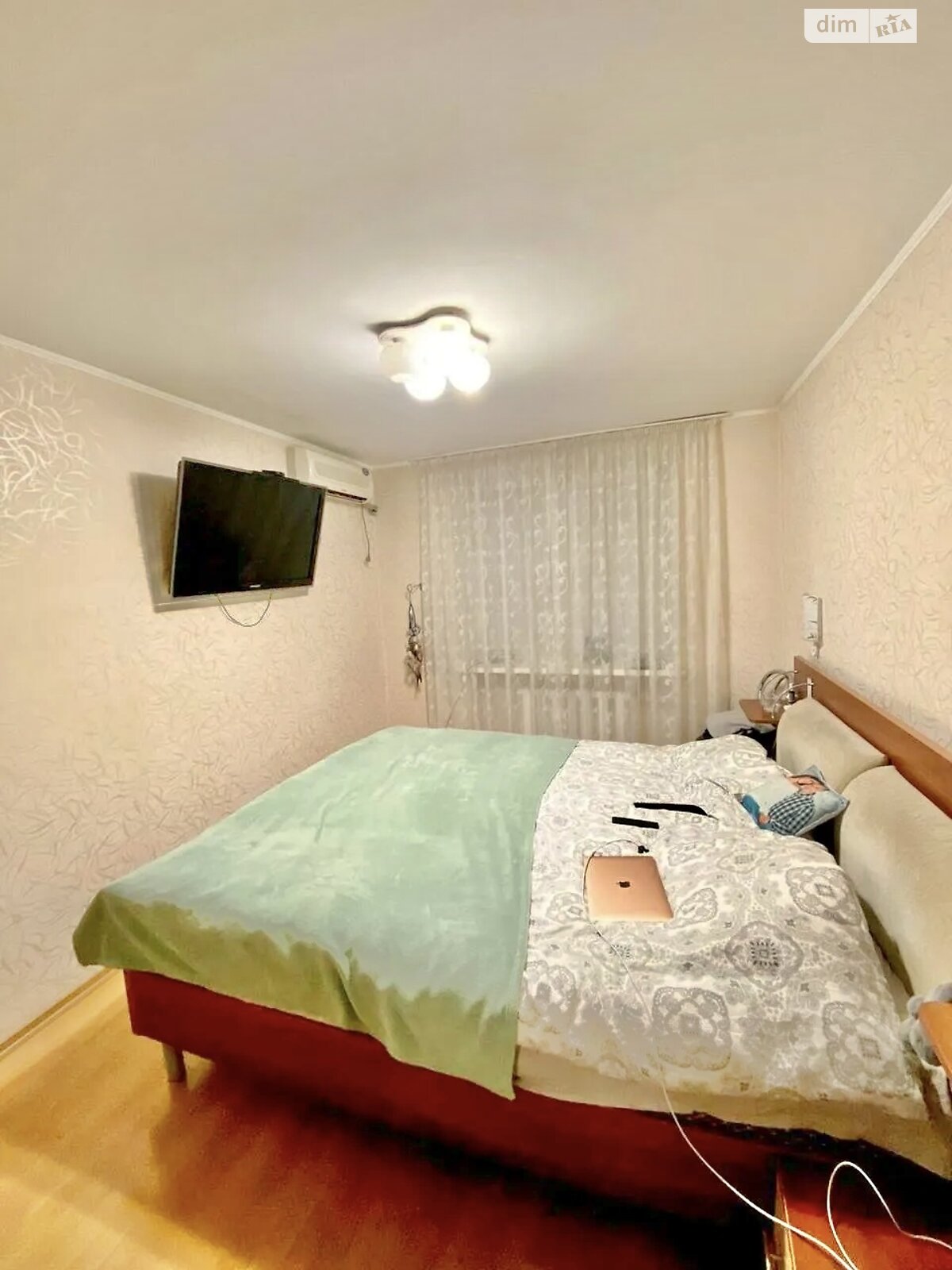 Продажа трехкомнатной квартиры в Днепре, на просп. Поля Александра 22, район Проспект Поля фото 1 Продажа трехкомнатной квартиры в Днепре, на просп. Поля Александра 22, район Проспект Поля фото 1