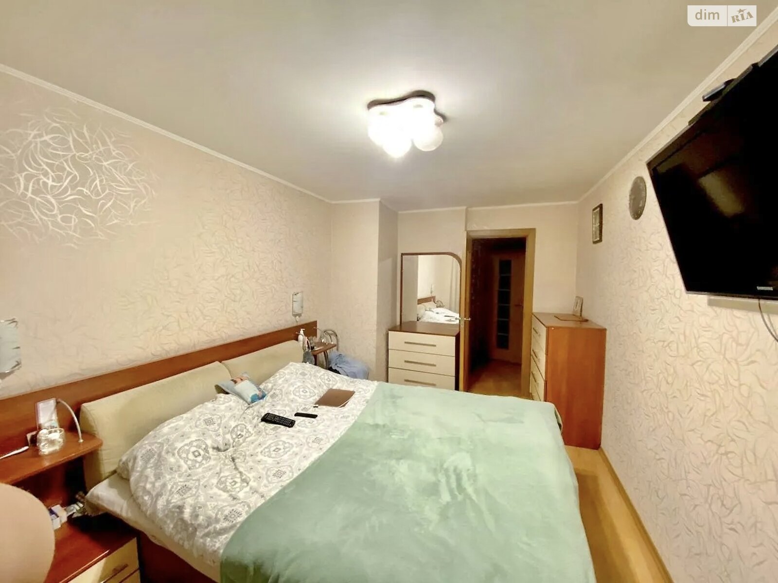 Продажа трехкомнатной квартиры в Днепре, на просп. Поля Александра 22, район Проспект Поля фото 1 Продажа трехкомнатной квартиры в Днепре, на просп. Поля Александра 22, район Проспект Поля фото 1