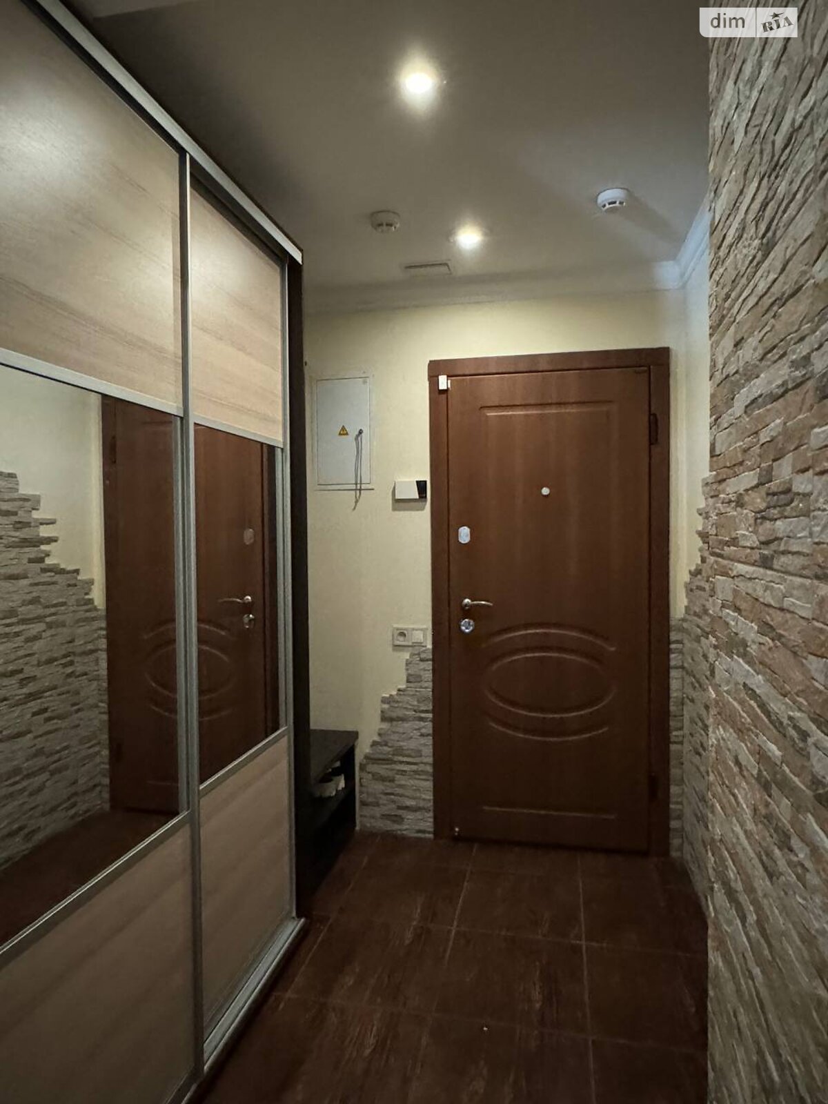 Продажа двухкомнатной квартиры в Днепре, на просп. Поля Александра 27Д, район Проспект Поля фото 1 Продажа двухкомнатной квартиры в Днепре, на просп. Поля Александра 27Д, район Проспект Поля фото 1