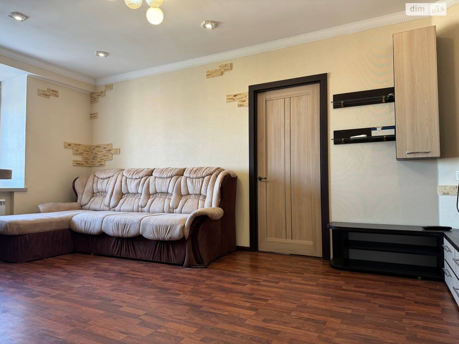 Продажа двухкомнатной квартиры в Днепре, на просп. Поля Александра 27Д, район Проспект Поля фото 1 Продажа двухкомнатной квартиры в Днепре, на просп. Поля Александра 27Д, район Проспект Поля фото 1