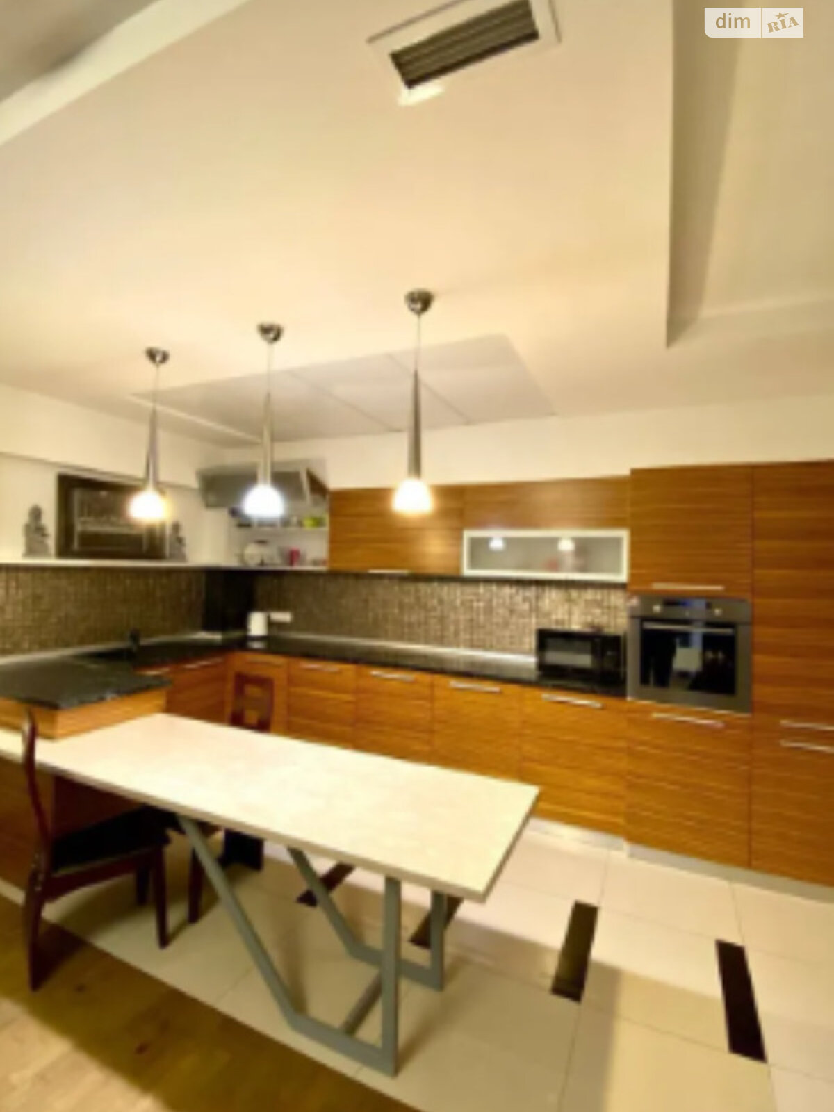 Продажа трехкомнатной квартиры в Днепре, на просп. Поля Александра 16, район Проспект Поля фото 1 Продажа трехкомнатной квартиры в Днепре, на просп. Поля Александра 16, район Проспект Поля фото 1