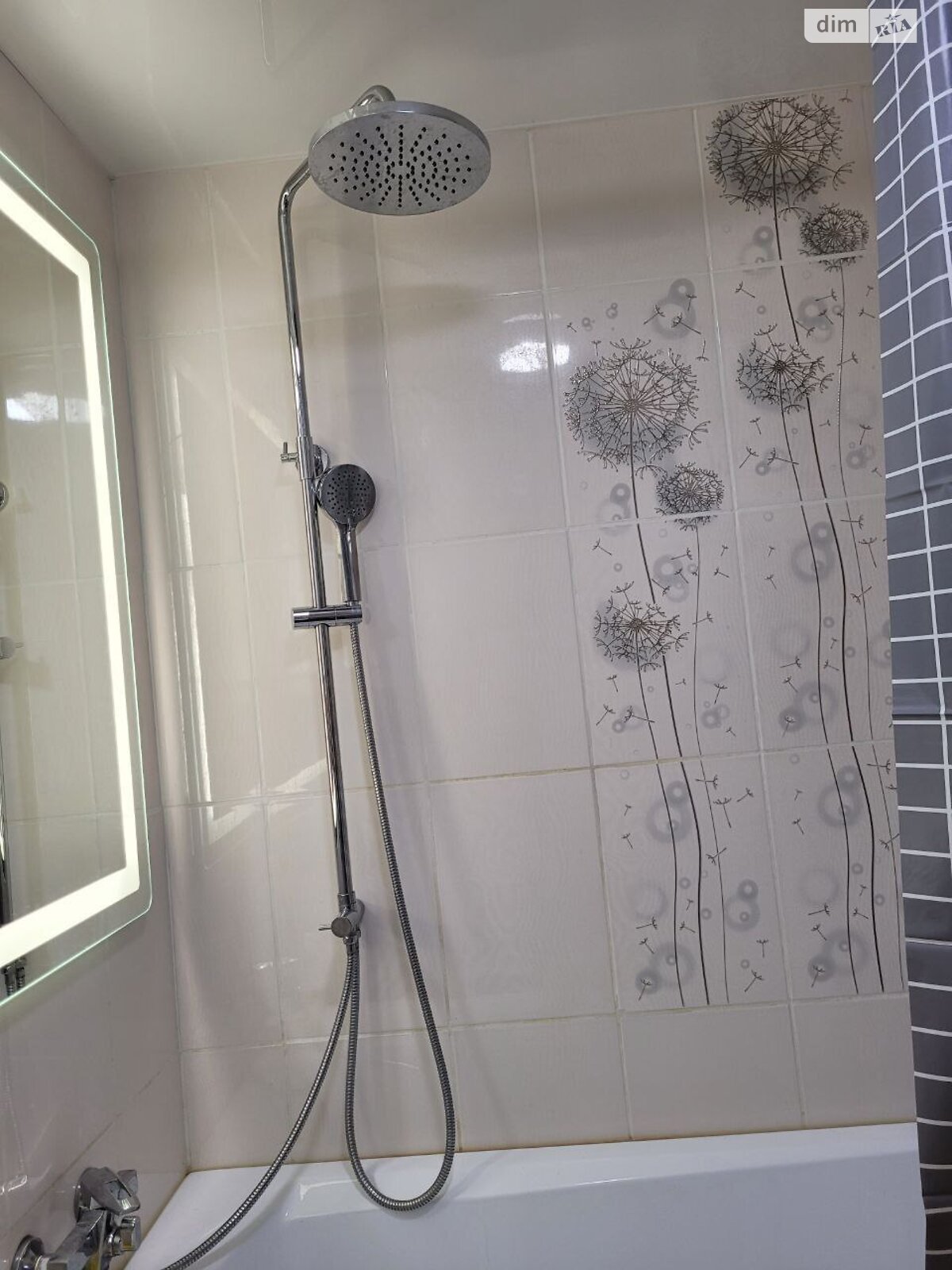 Продажа трехкомнатной квартиры в Днепре, на просп. Поля Александра 24, район Проспект Поля фото 1