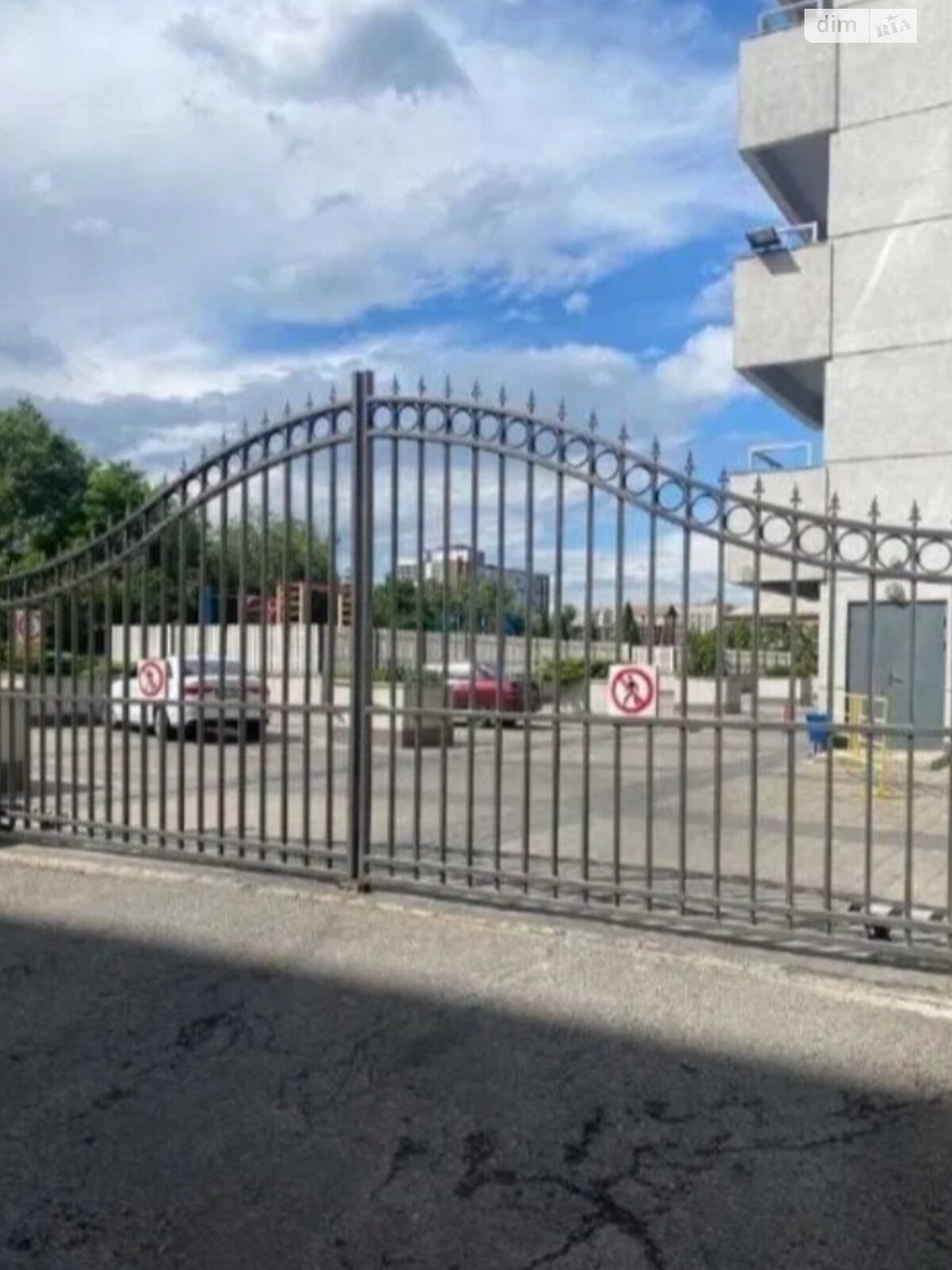 Продажа двухкомнатной квартиры в Днепре, на просп. Поля Александра 16, район Проспект Поля фото 1