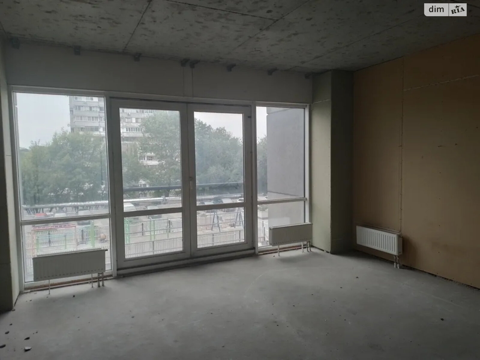 Продажа трехкомнатной квартиры в Днепре, на просп. Поля Александра 16, район Проспект Поля фото 1