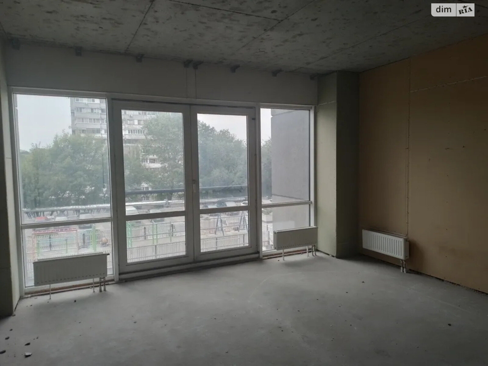 Продажа трехкомнатной квартиры в Днепре, на просп. Поля Александра 16, район Проспект Поля фото 1