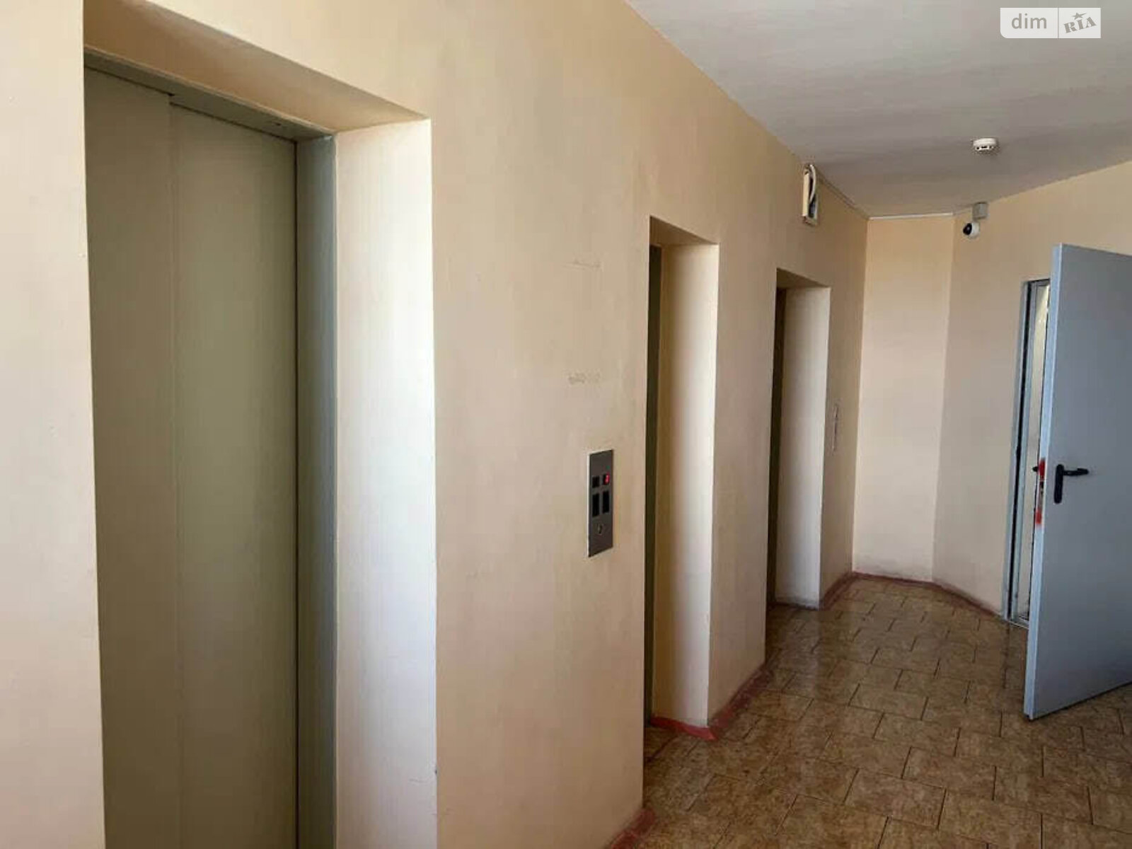 Продажа трехкомнатной квартиры в Днепре, на просп. Поля Александра 27Д, район Проспект Поля фото 1 Продажа трехкомнатной квартиры в Днепре, на просп. Поля Александра 27Д, район Проспект Поля фото 1