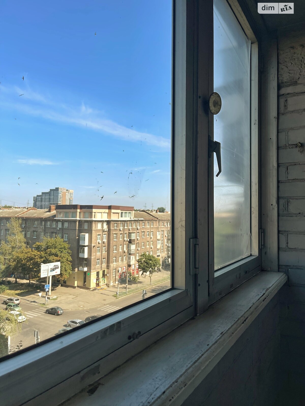 Продажа трехкомнатной квартиры в Днепре, на просп. Поля Александра 17, район Центральный фото 1