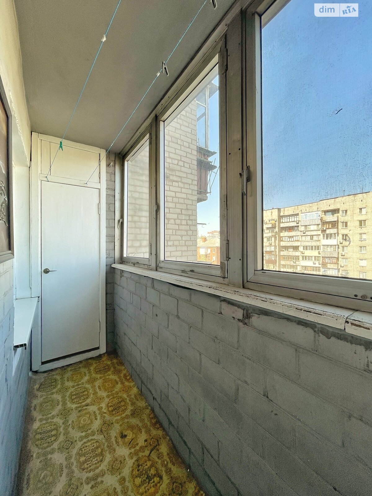 Продажа трехкомнатной квартиры в Днепре, на просп. Поля Александра 17, район Центральный фото 1