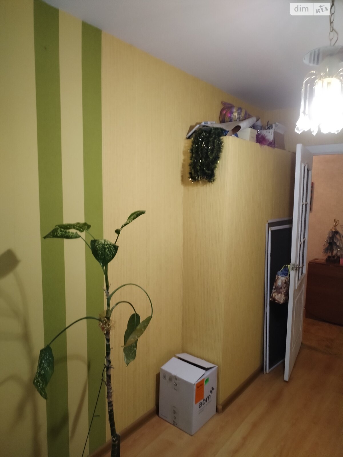 Продаж трикімнатної квартири в Дніпрі, на вул. Савченка Юрія 46, район Проспект Поля фото 1 Продаж трикімнатної квартири в Дніпрі, на вул. Савченка Юрія 46, район Проспект Поля фото 1