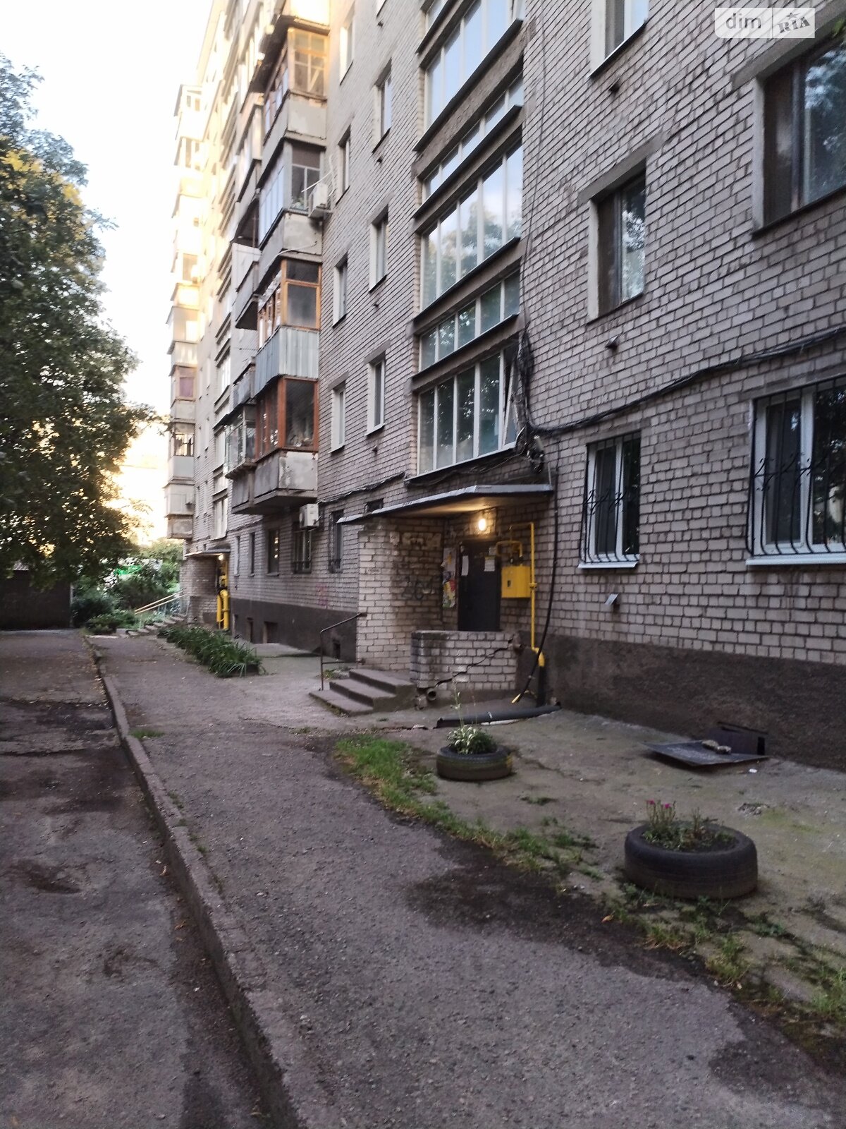 Продаж трикімнатної квартири в Дніпрі, на вул. Савченка Юрія 46, район Проспект Поля фото 1 Продаж трикімнатної квартири в Дніпрі, на вул. Савченка Юрія 46, район Проспект Поля фото 1