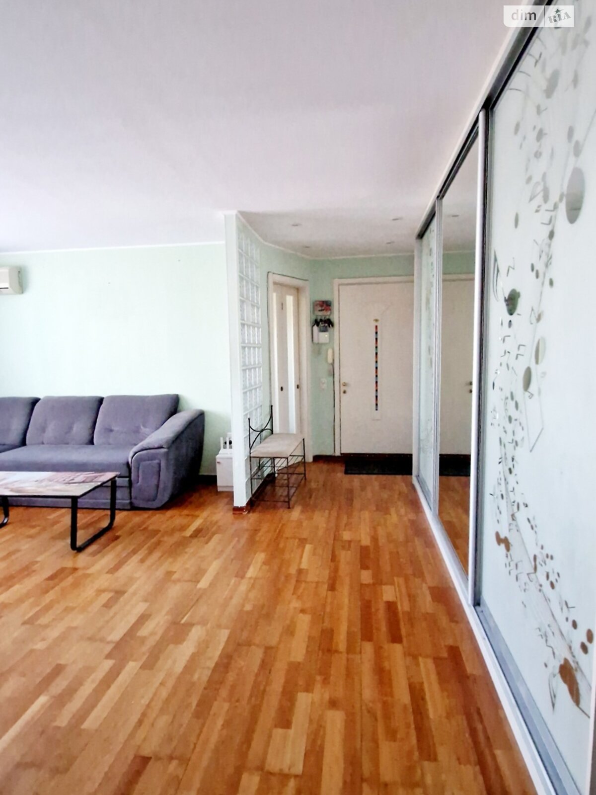 Продажа трехкомнатной квартиры в Днепре, на ул. Шнеерсона Менахем-Мендл 3, район Проспект Поля фото 1 Продажа трехкомнатной квартиры в Днепре, на ул. Шнеерсона Менахем-Мендл 3, район Проспект Поля фото 1