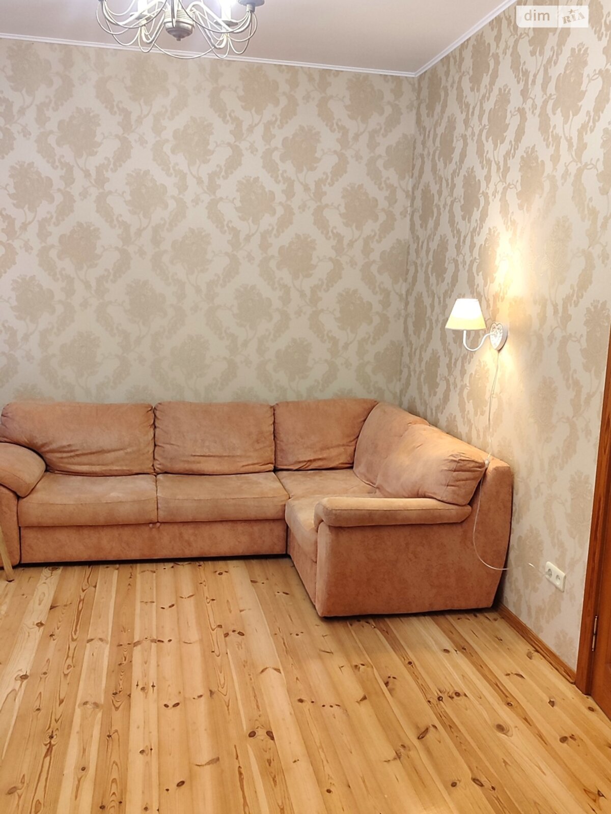 Продажа трехкомнатной квартиры в Днепре, на ул. Святослава Храброго, район Проспект Поля фото 1