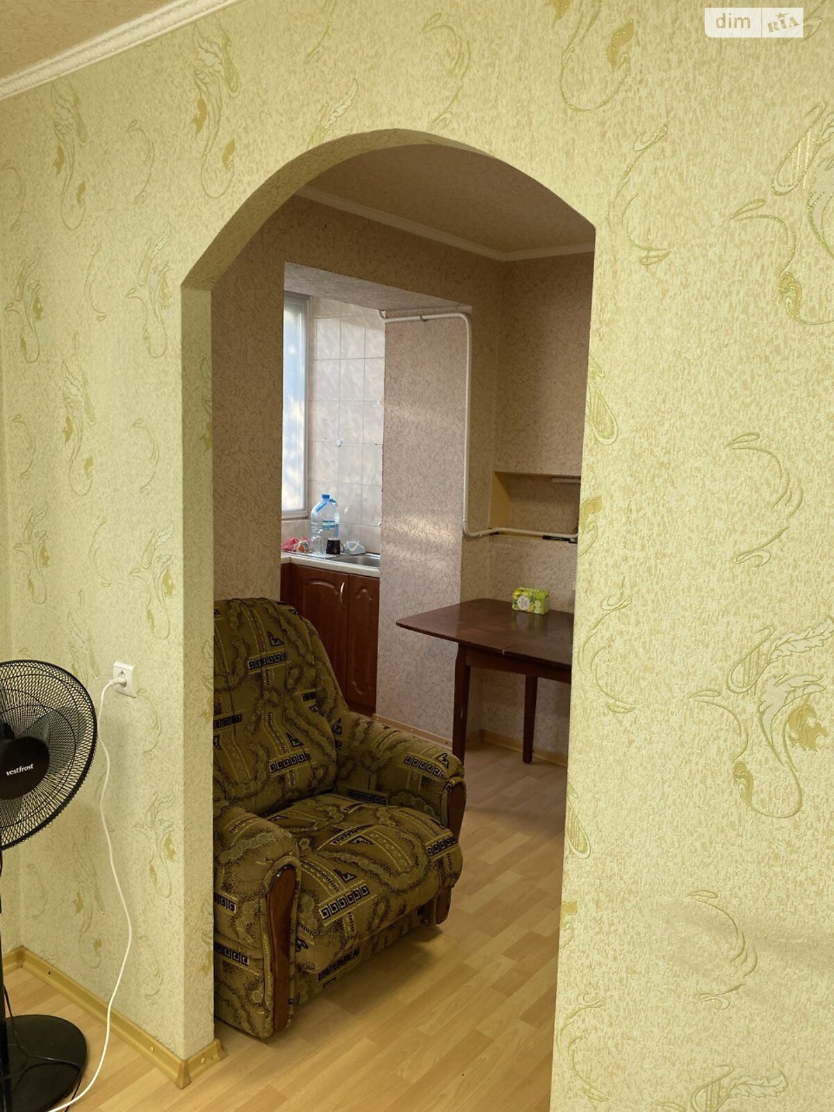 Продажа однокомнатной квартиры в Днепре, на просп. Хмельницкого Богдана 8Е, район Проспект Поля фото 1 Продажа однокомнатной квартиры в Днепре, на просп. Хмельницкого Богдана 8Е, район Проспект Поля фото 1