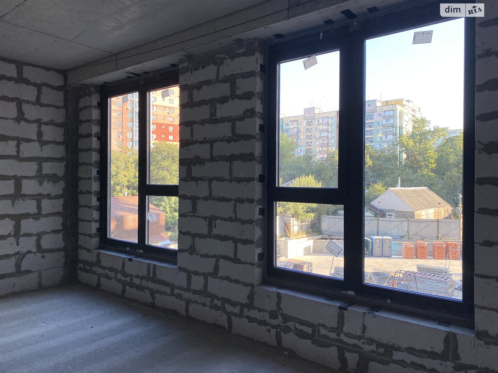 Продажа однокомнатной квартиры в Днепре, на ул. Уляновская, район Проспект Поля фото 1 Продажа однокомнатной квартиры в Днепре, на ул. Уляновская, район Проспект Поля фото 1