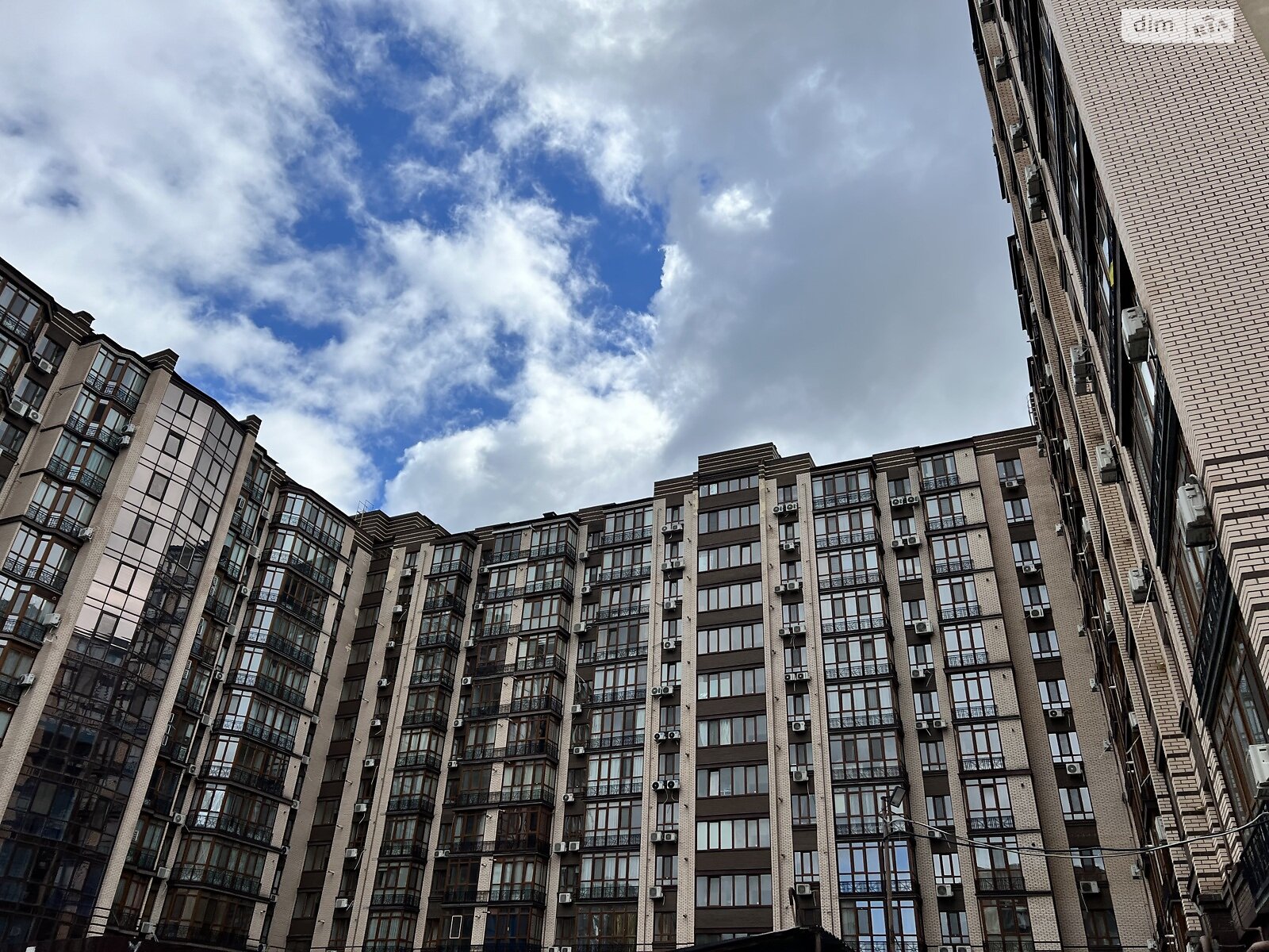 Продажа двухкомнатной квартиры в Днепре, на ул. Антоновича Владимира 36К, фото 1