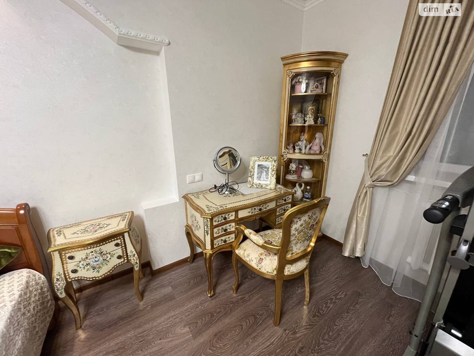 Продаж однокімнатної квартири в Дніпрі, на вул. Антоновича Володимира 26, район undefined фото 1 Продаж однокімнатної квартири в Дніпрі, на вул. Антоновича Володимира 26, район undefined фото 1