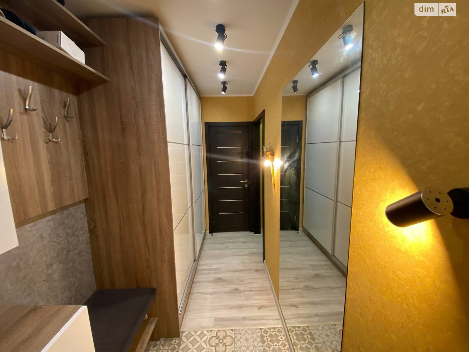 Продажа однокомнатной квартиры в Днепре, на ул. Антоновича Владимира 36Д, район undefined фото 1 Продажа однокомнатной квартиры в Днепре, на ул. Антоновича Владимира 36Д, район undefined фото 1