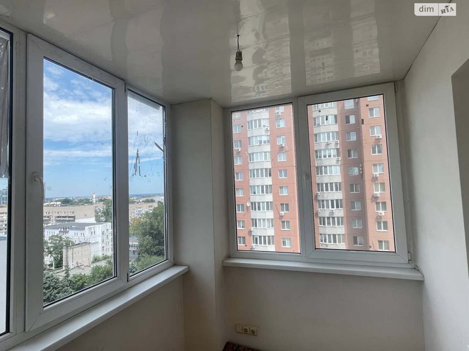 Продажа однокомнатной квартиры в Днепре, на ул. Антоновича Владимира 4, район Центральный фото 1