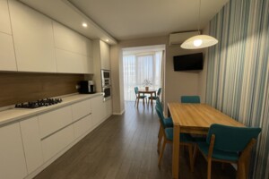 Продажа двухкомнатной квартиры в Днепре, на ул. Антоновича Владимира 36Д, район undefined фото 2