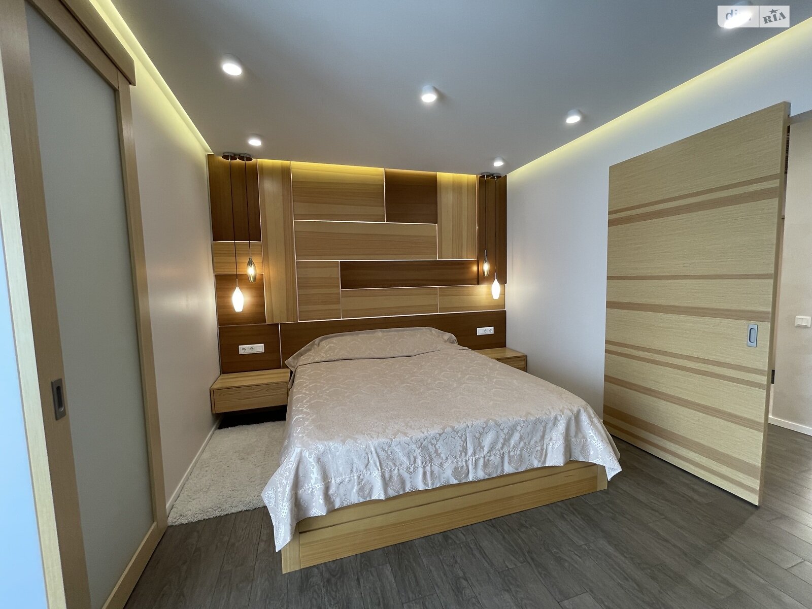 Продажа двухкомнатной квартиры в Днепре, на ул. Антоновича Владимира 36Д, район undefined фото 1