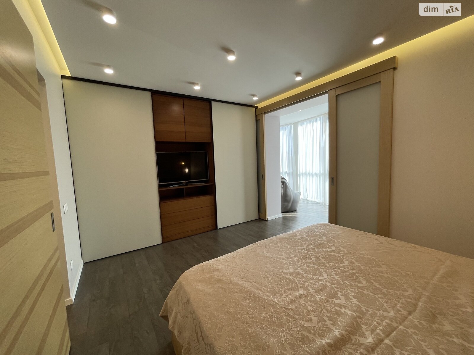 Продажа двухкомнатной квартиры в Днепре, на ул. Антоновича Владимира 36Д, район undefined фото 1