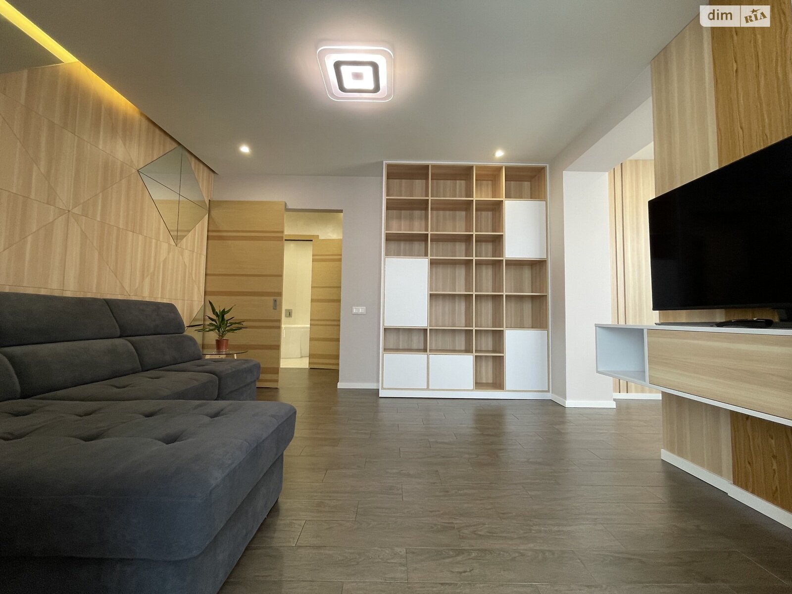 Продажа двухкомнатной квартиры в Днепре, на ул. Антоновича Владимира 36Д, район undefined фото 1