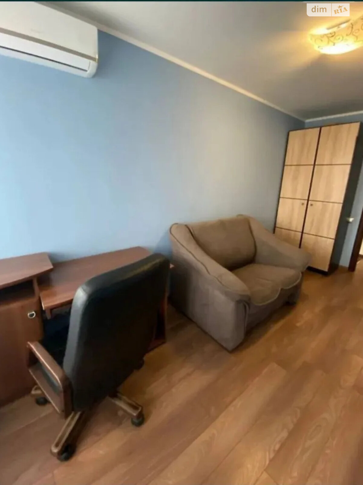 Продажа трехкомнатной квартиры в Днепре, на просп. Поля Александра 1/9, район undefined фото 1 Продажа трехкомнатной квартиры в Днепре, на просп. Поля Александра 1/9, район undefined фото 1