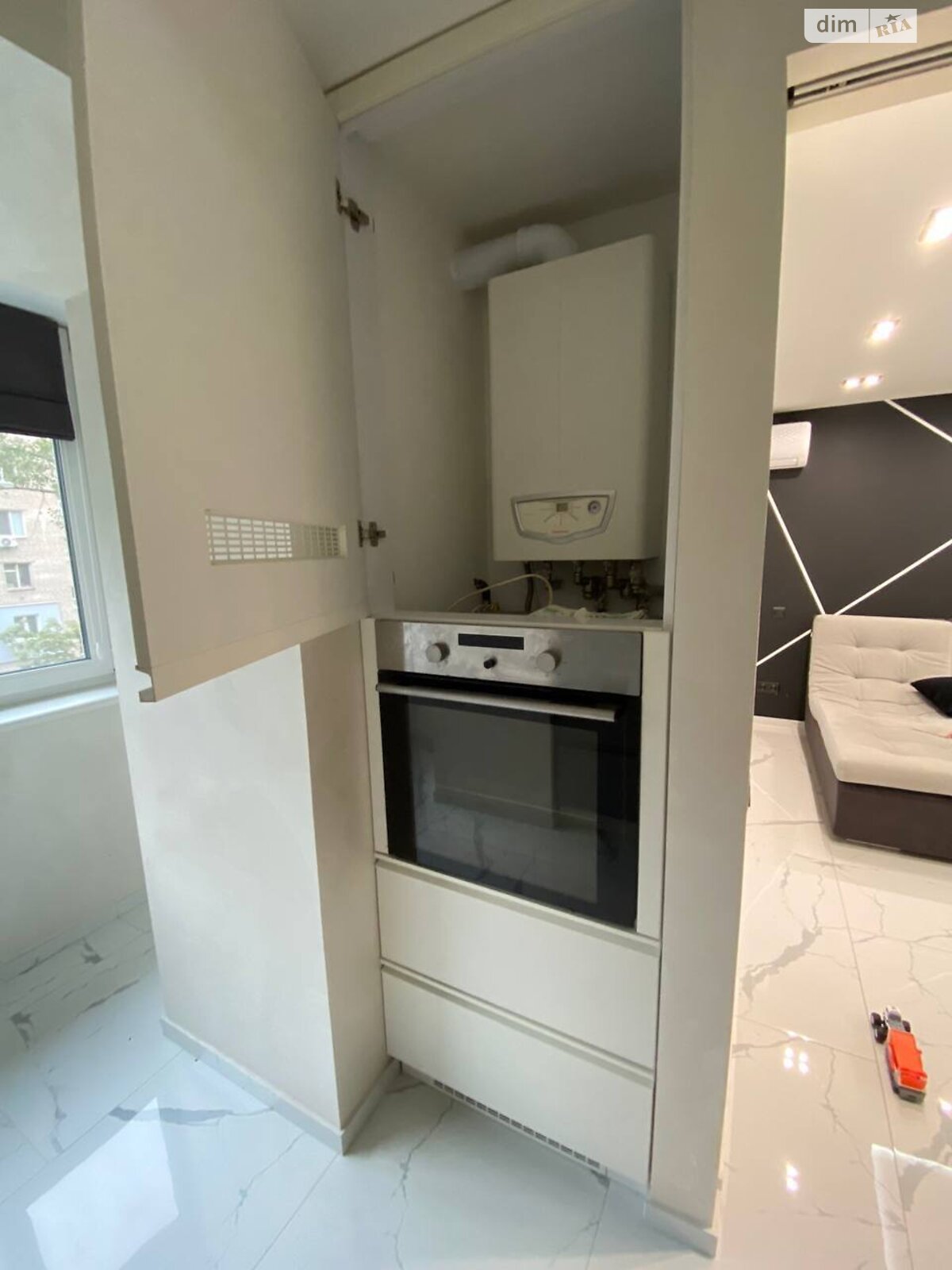 Продажа трехкомнатной квартиры в Днепре, на просп. Поля Александра 1/9, фото 1 Продажа трехкомнатной квартиры в Днепре, на просп. Поля Александра 1/9, фото 1