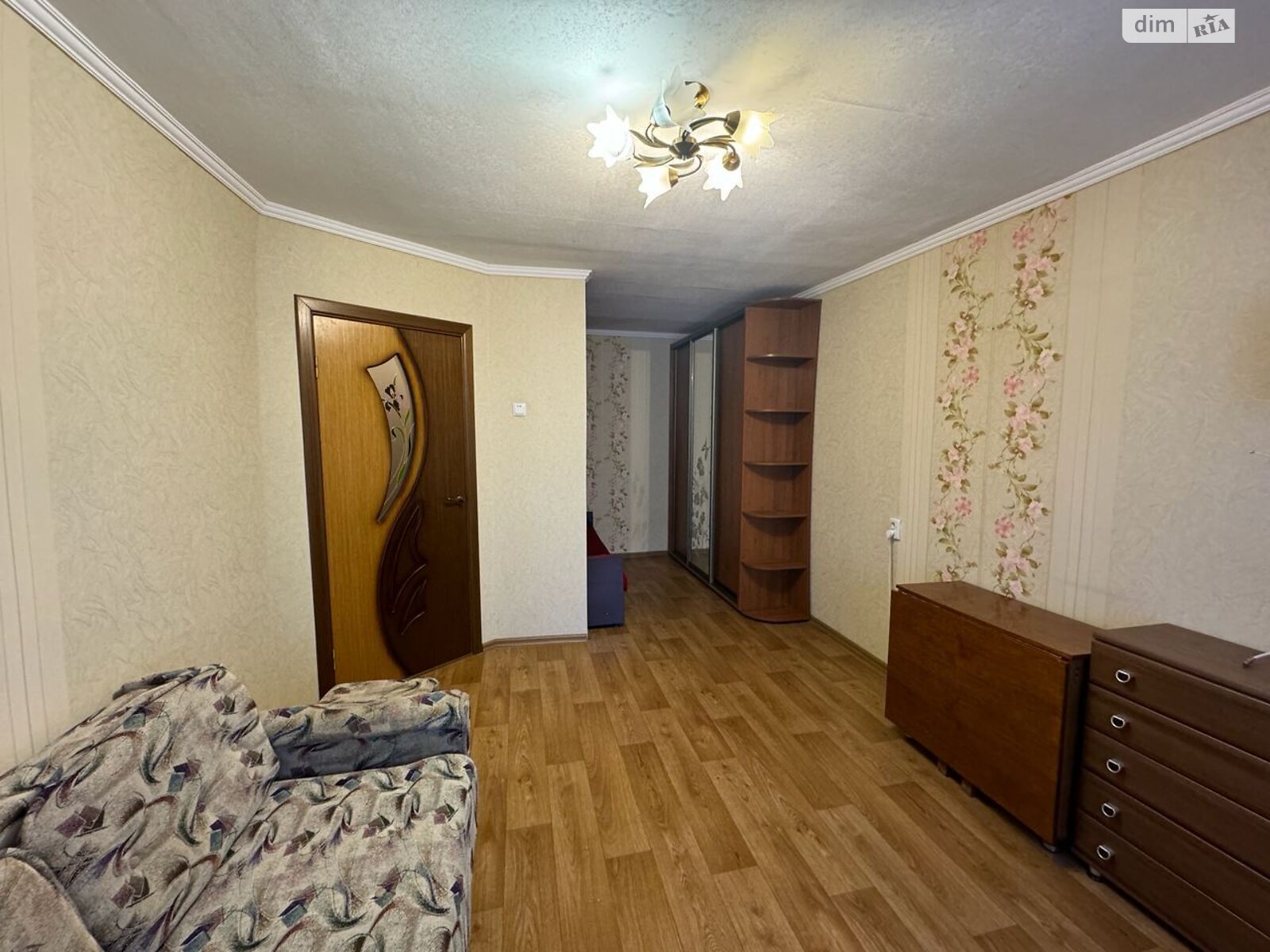 Продажа однокомнатной квартиры в Днепре, на ул. Дмитрия Кедрина 36, район Рабочая фото 1
