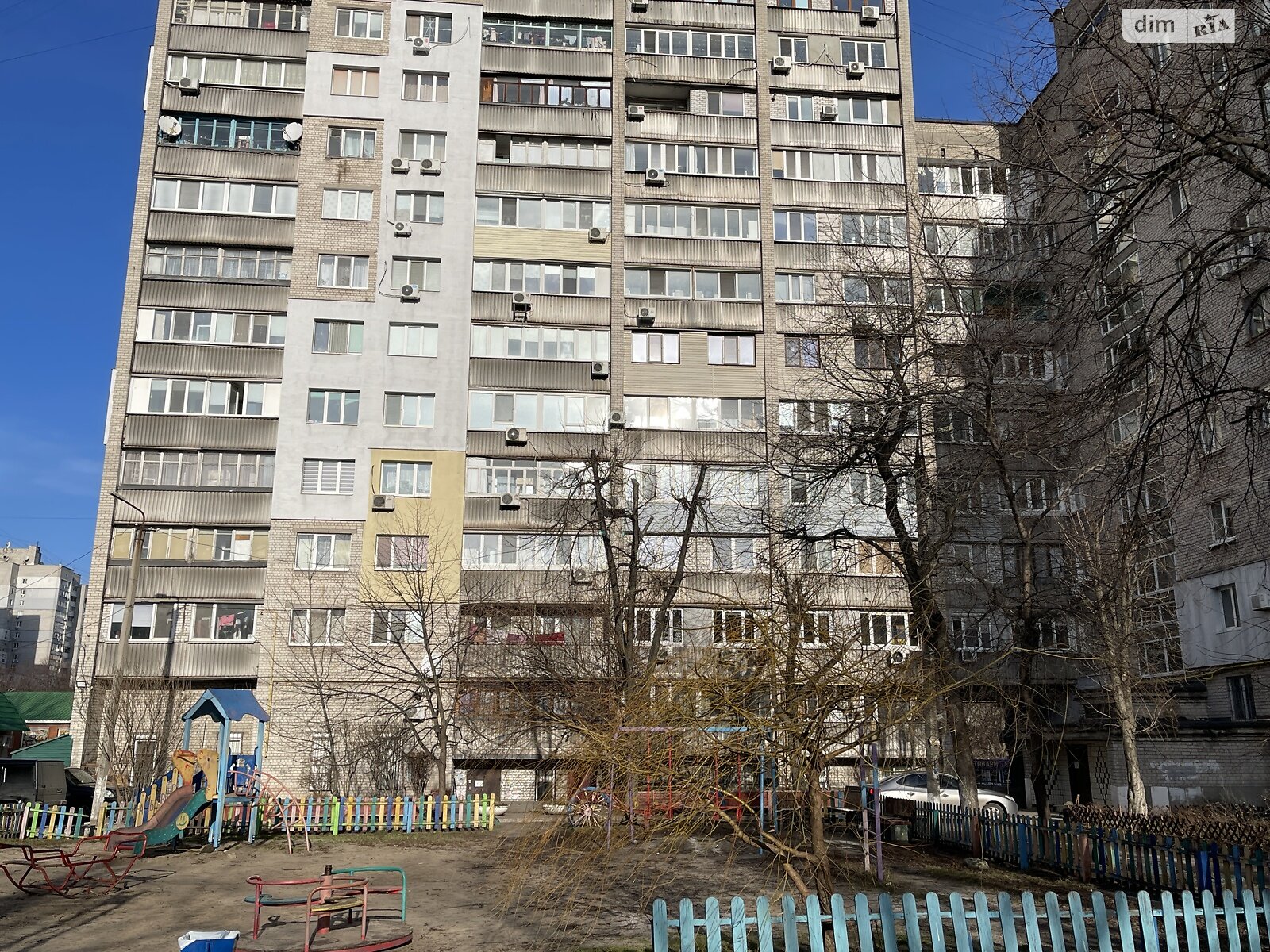 Продаж трикімнатної квартири в Дніпрі, на вул. Професора Герасюти 1, район Робоча фото 1