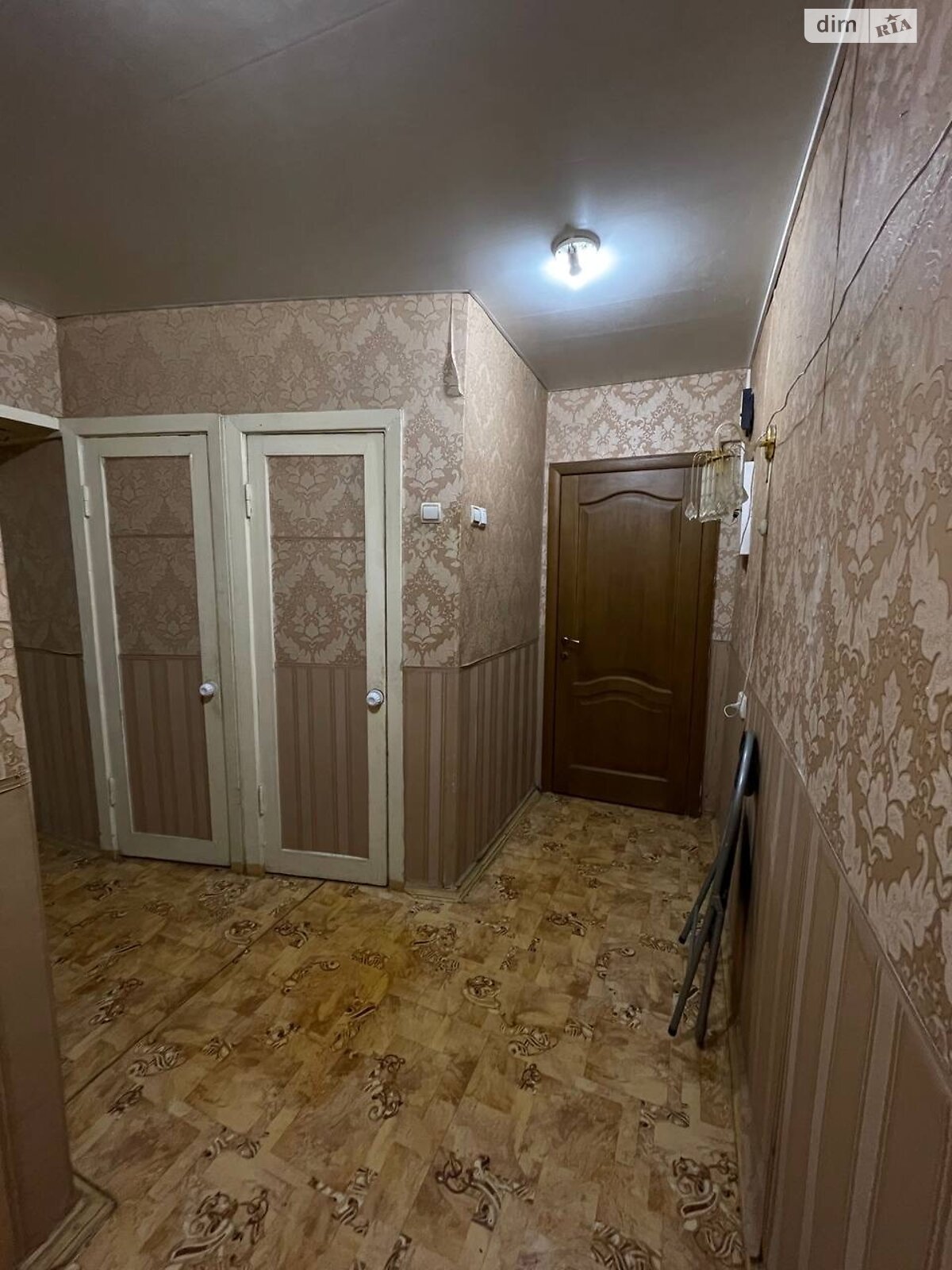 Продаж двокімнатної квартири в Дніпрі, на вул. Криворізька 16А, район Робоча фото 1 Продаж двокімнатної квартири в Дніпрі, на вул. Криворізька 16А, район Робоча фото 1