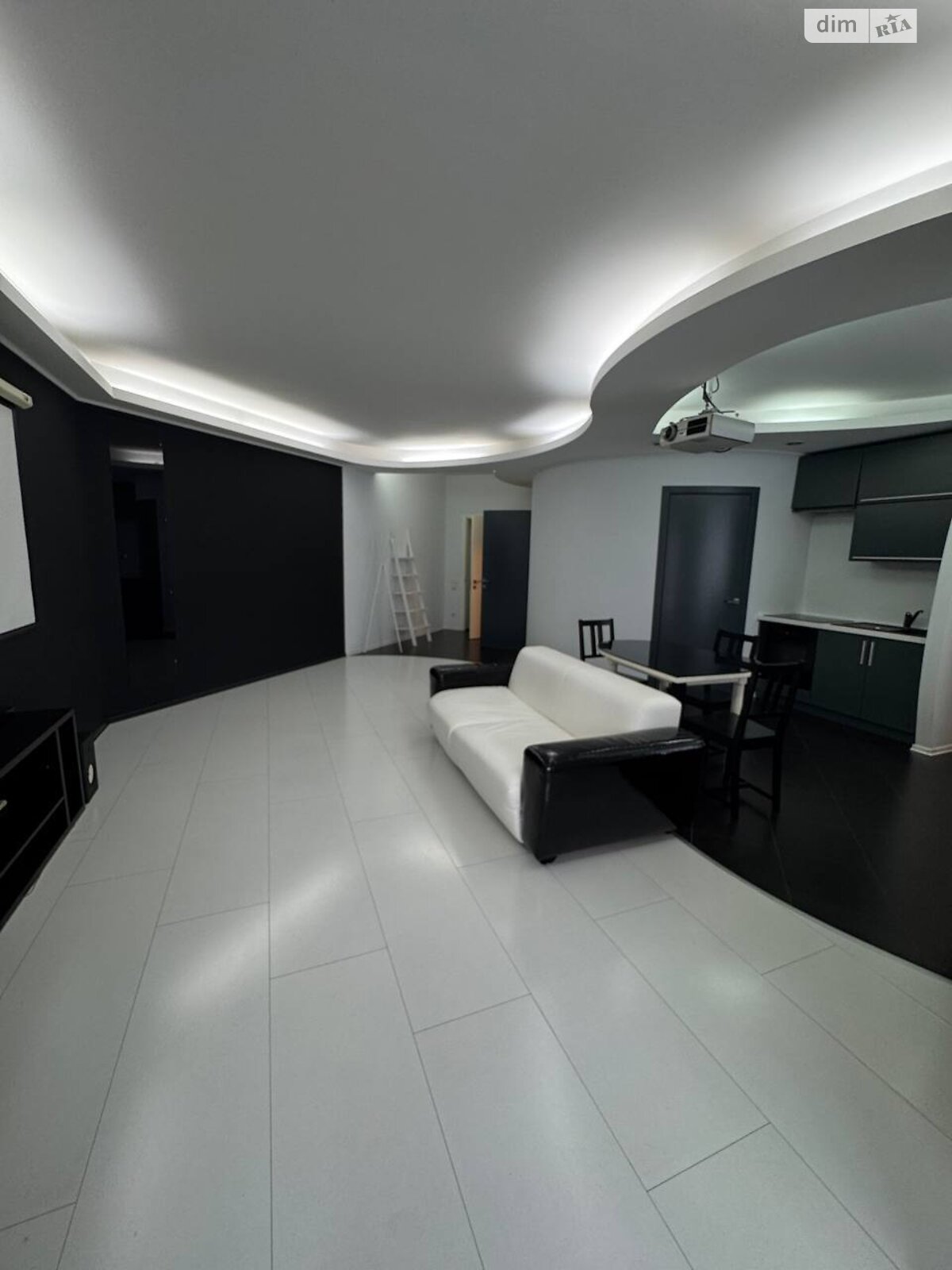 Продаж двокімнатної квартири в Дніпрі, на вул. Національної Гвардії 5, район Робоча фото 1 Продаж двокімнатної квартири в Дніпрі, на вул. Національної Гвардії 5, район Робоча фото 1