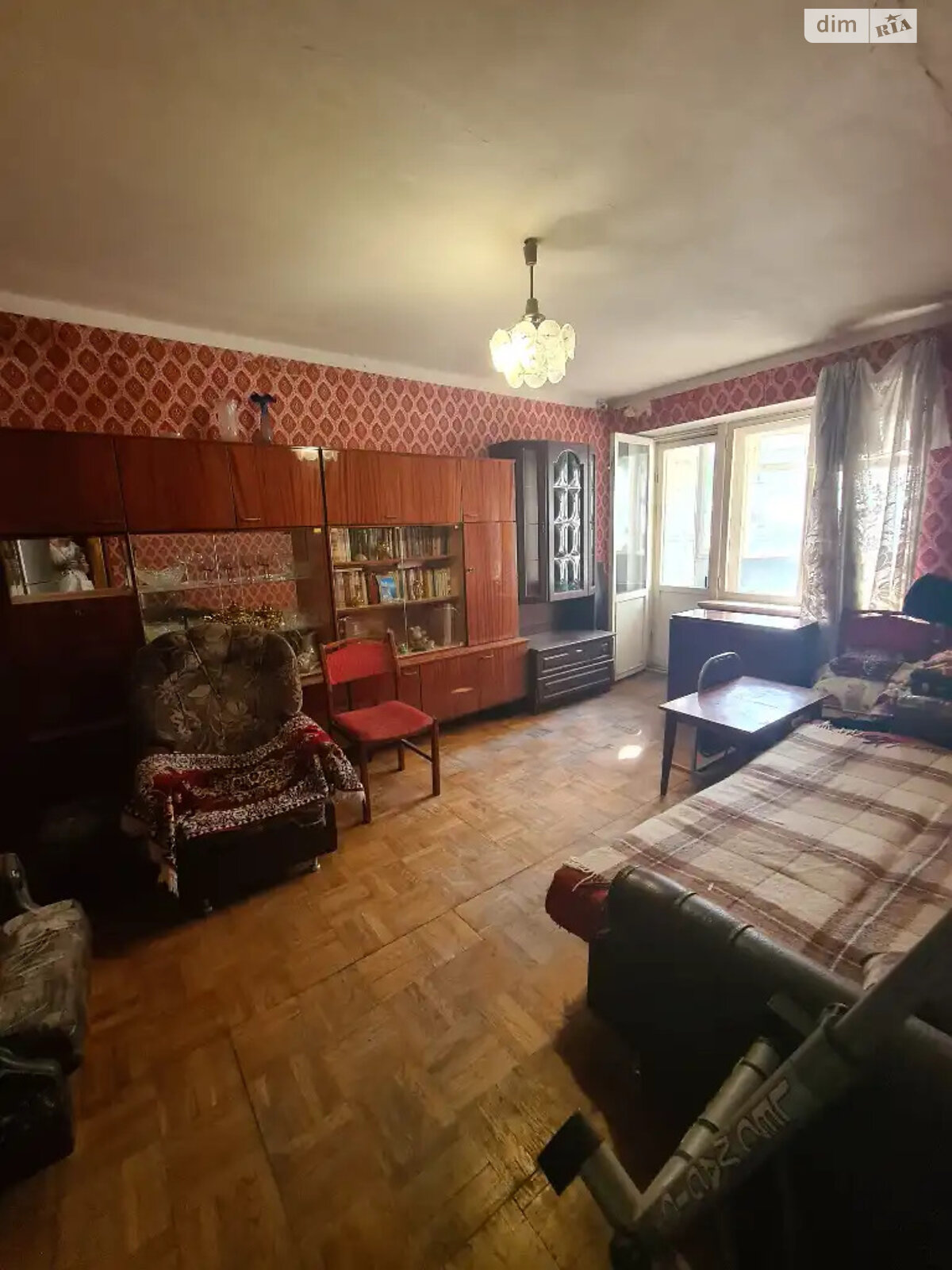Продажа трехкомнатной квартиры в Днепре, на ул. Професора Герасюты, район Рабочая фото 1 Продажа трехкомнатной квартиры в Днепре, на ул. Професора Герасюты, район Рабочая фото 1