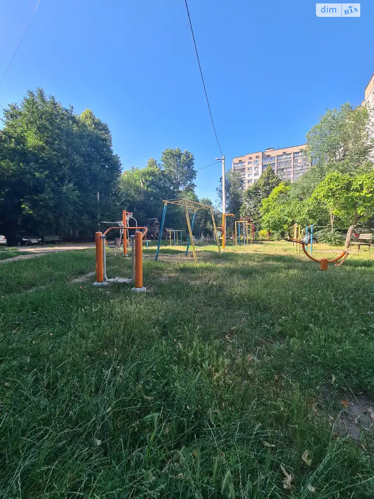 Продажа трехкомнатной квартиры в Днепре, на ул. Професора Герасюты, район Рабочая фото 1 Продажа трехкомнатной квартиры в Днепре, на ул. Професора Герасюты, район Рабочая фото 1