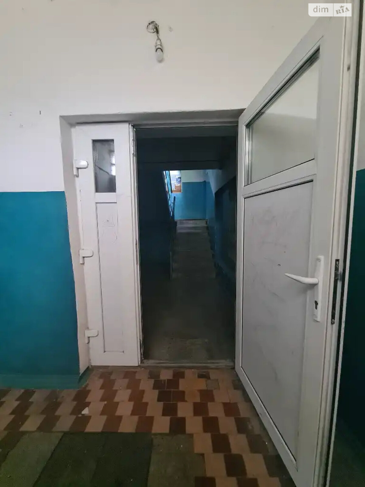 Продажа трехкомнатной квартиры в Днепре, на ул. Професора Герасюты, район Рабочая фото 1 Продажа трехкомнатной квартиры в Днепре, на ул. Професора Герасюты, район Рабочая фото 1