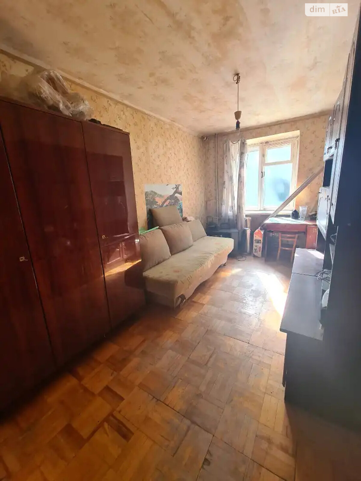 Продажа трехкомнатной квартиры в Днепре, на ул. Професора Герасюты, район Рабочая фото 1 Продажа трехкомнатной квартиры в Днепре, на ул. Професора Герасюты, район Рабочая фото 1