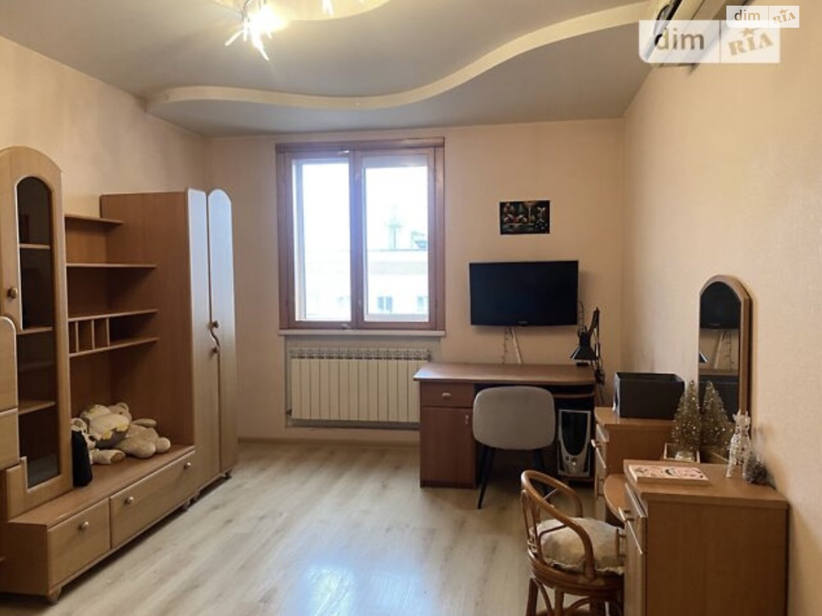Продаж трикімнатної квартири в Дніпрі, на вул. Робоча 18, район Робоча фото 1 Продаж трикімнатної квартири в Дніпрі, на вул. Робоча 18, район Робоча фото 1