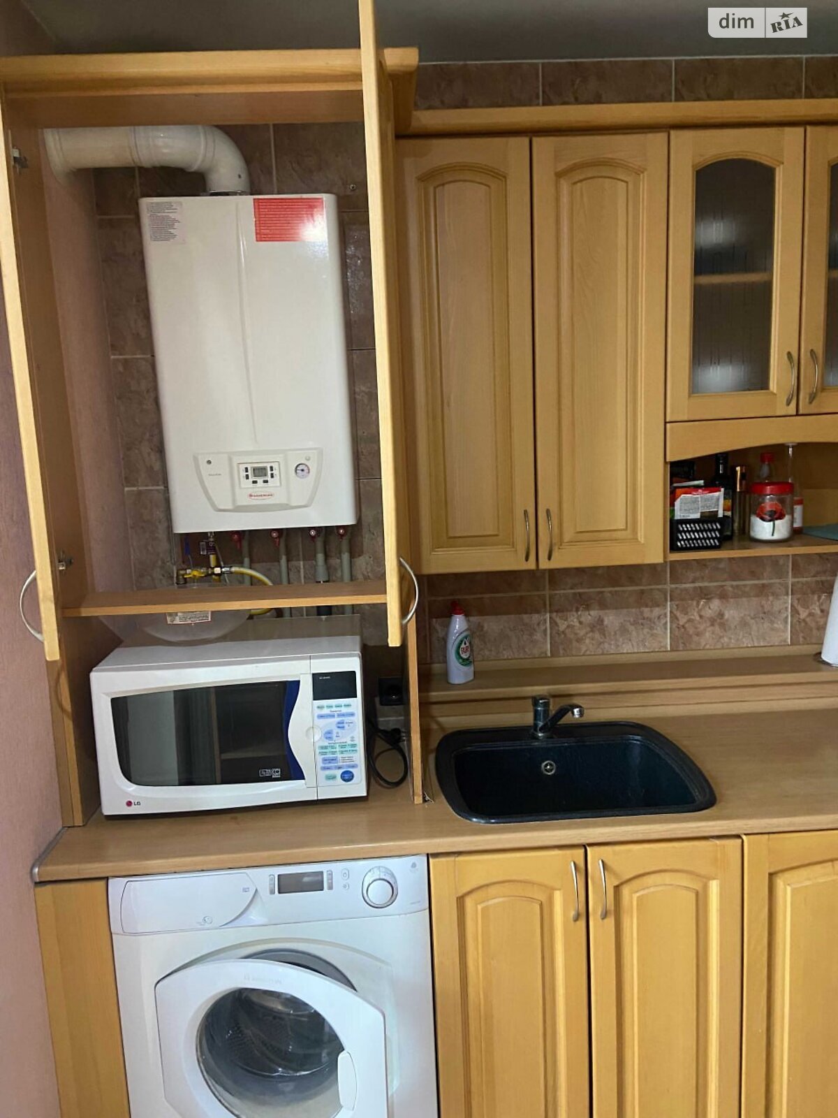 Продажа трехкомнатной квартиры в Днепре, на ул. Рабочая 18, район Рабочая фото 1 Продажа трехкомнатной квартиры в Днепре, на ул. Рабочая 18, район Рабочая фото 1