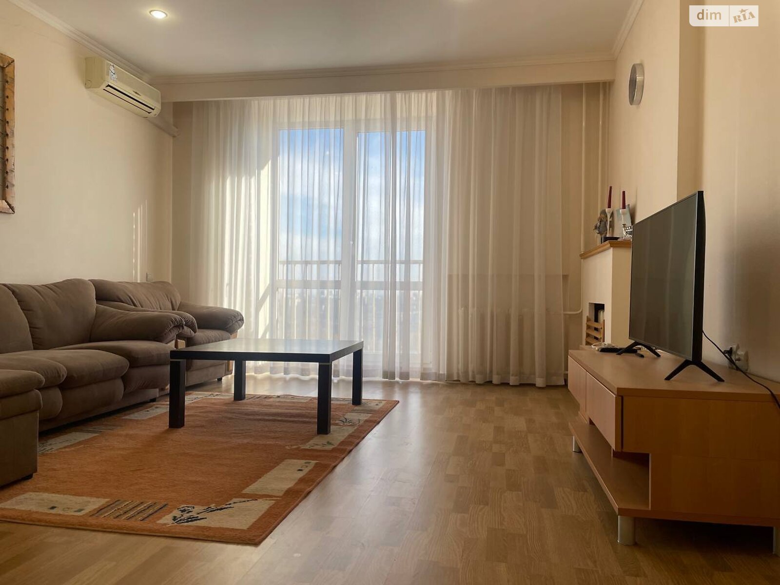 Продажа трехкомнатной квартиры в Днепре, на ул. Рабочая 146, район Рабочая фото 1 Продажа трехкомнатной квартиры в Днепре, на ул. Рабочая 146, район Рабочая фото 1
