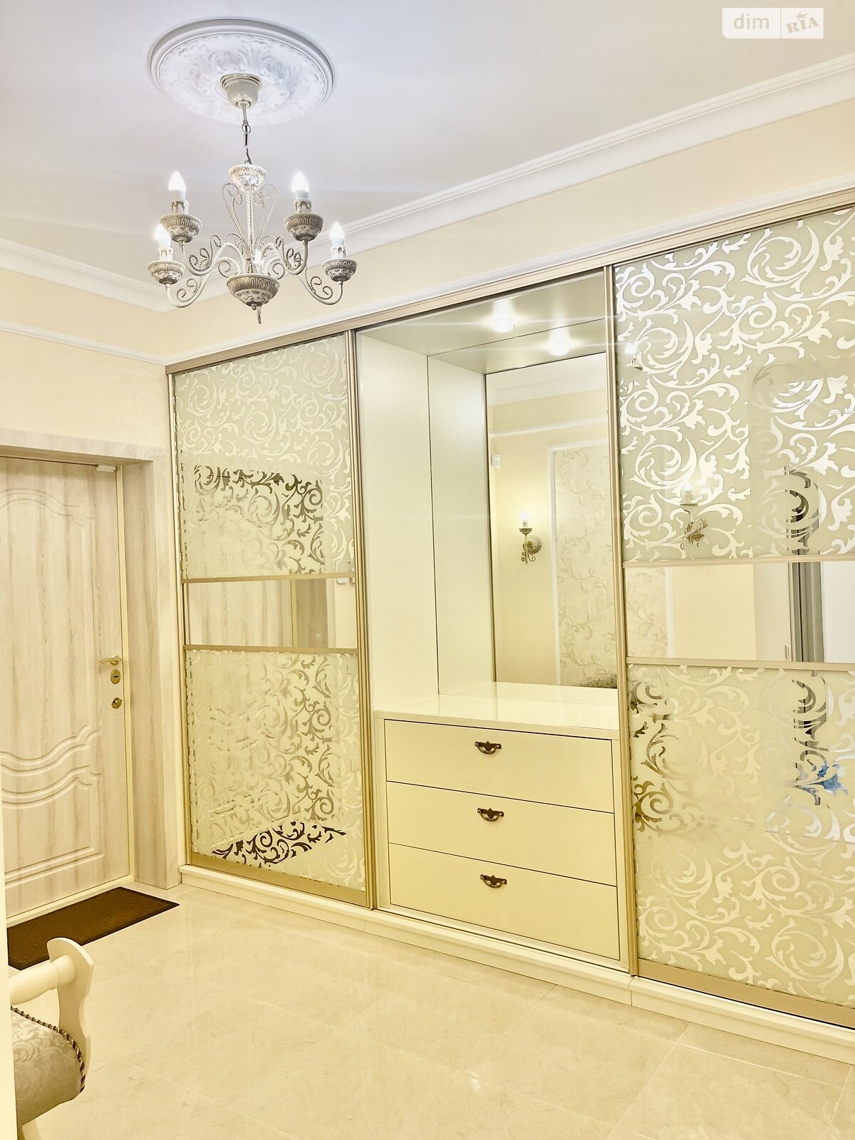 Продажа трехкомнатной квартиры в Днепре, на ул. Рабочая 166Д, район Рабочая фото 1 Продажа трехкомнатной квартиры в Днепре, на ул. Рабочая 166Д, район Рабочая фото 1