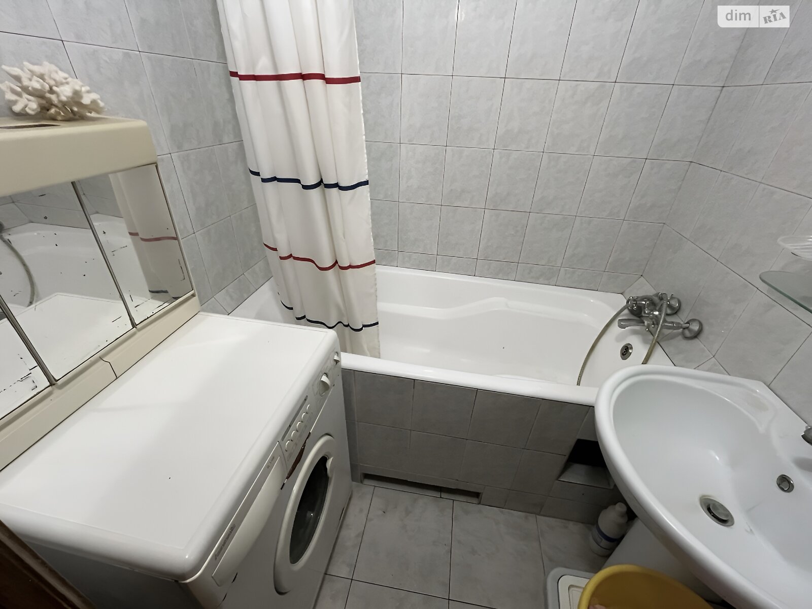 Продаж двокімнатної квартири в Дніпрі, на вул. Робоча 152, район Робоча фото 1 Продаж двокімнатної квартири в Дніпрі, на вул. Робоча 152, район Робоча фото 1